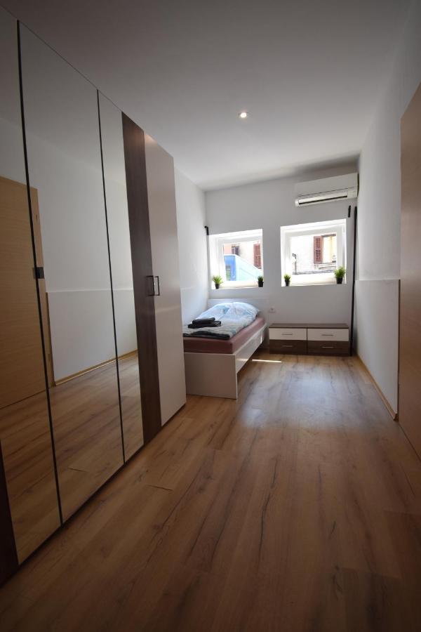 City Core Apartment Κόπερ Εξωτερικό φωτογραφία