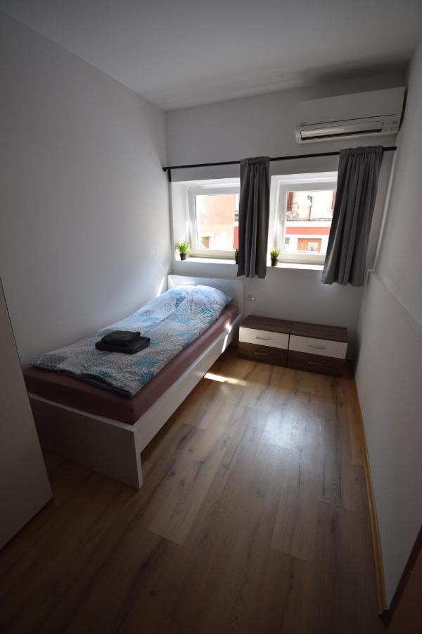 City Core Apartment Κόπερ Εξωτερικό φωτογραφία